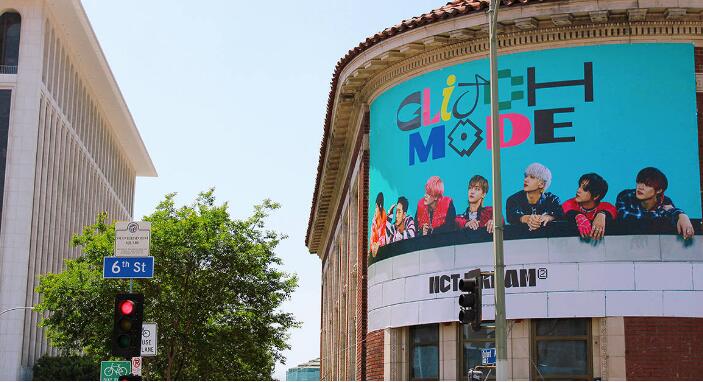 SM ENTERTAINMENT SQUARE标识牌