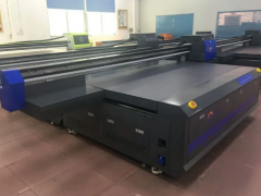 如何提高UV平板机色彩打印的真实性与准确性？