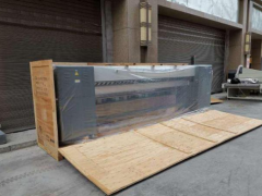 我们如何正确地选择一款适合自己的喷绘机？